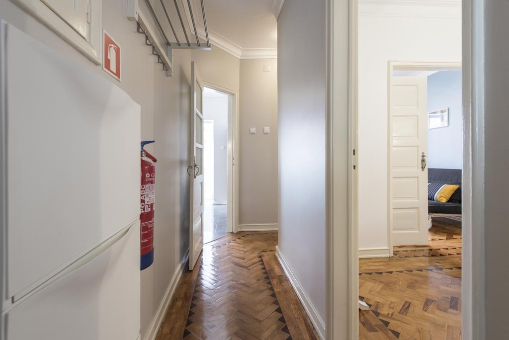 Apartamento junto à Fonte Luminosa Lisbona Esterno foto
