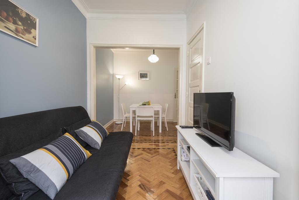 Apartamento junto à Fonte Luminosa Lisbona Esterno foto