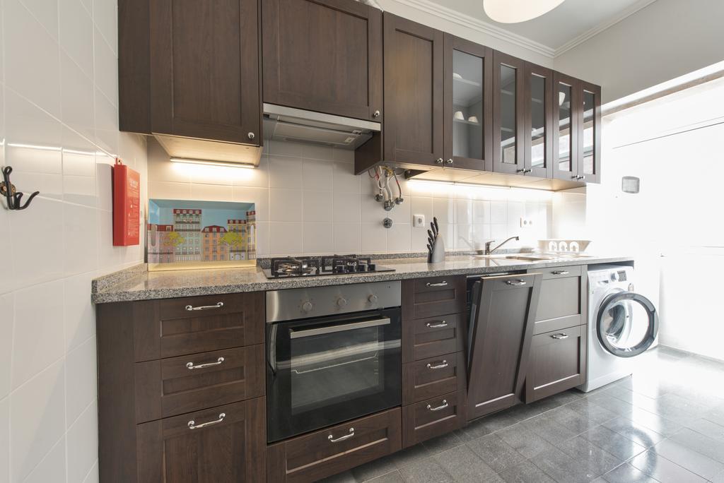 Apartamento junto à Fonte Luminosa Lisbona Esterno foto