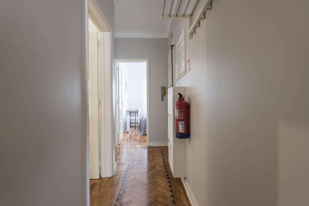 Apartamento junto à Fonte Luminosa Lisbona Esterno foto
