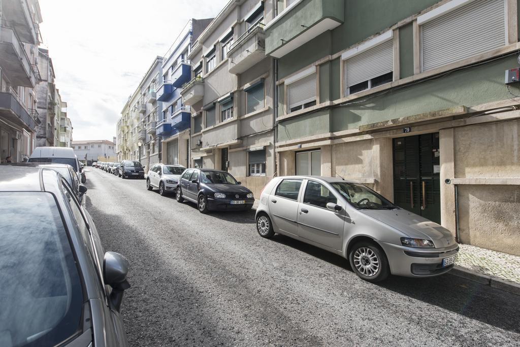 Apartamento junto à Fonte Luminosa Lisbona Esterno foto