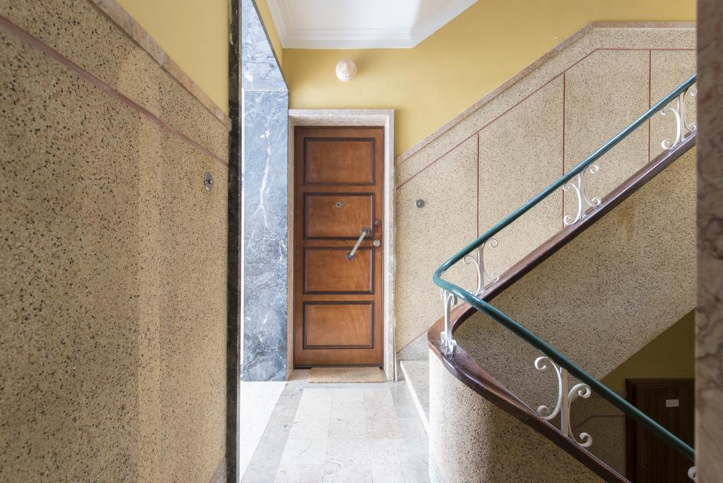 Apartamento junto à Fonte Luminosa Lisbona Esterno foto