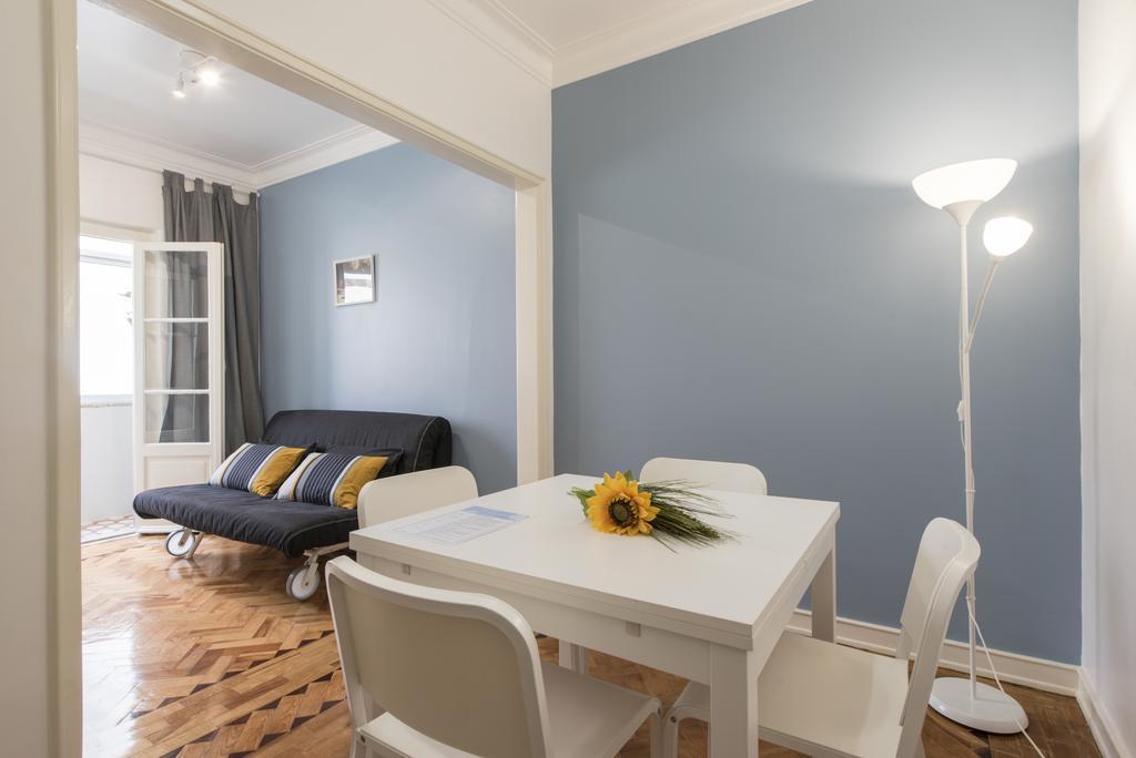 Apartamento junto à Fonte Luminosa Lisbona Esterno foto