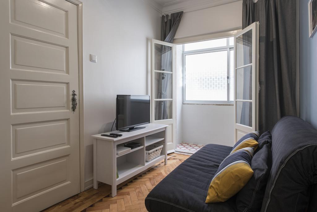 Apartamento junto à Fonte Luminosa Lisbona Esterno foto